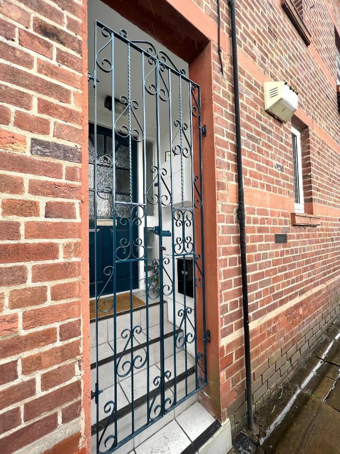 Chester'S - Central Chester Stays - City Walls - Private Garden Overlooking River Dee Exterior foto
